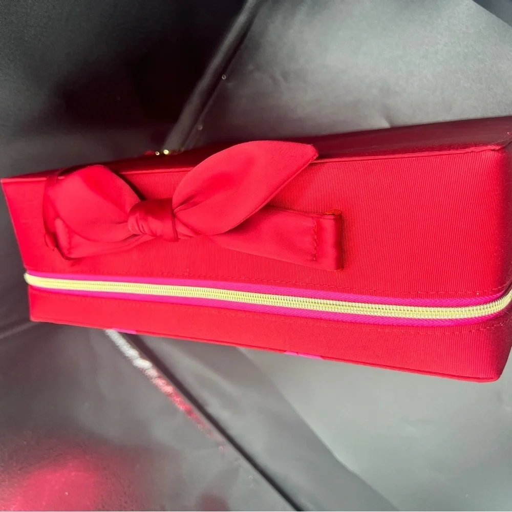 Estée Lauder Cosmetic Case Red with pink diamond style design
